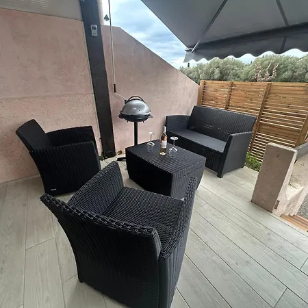 Dom wakacyjny Club Avec Terrasse